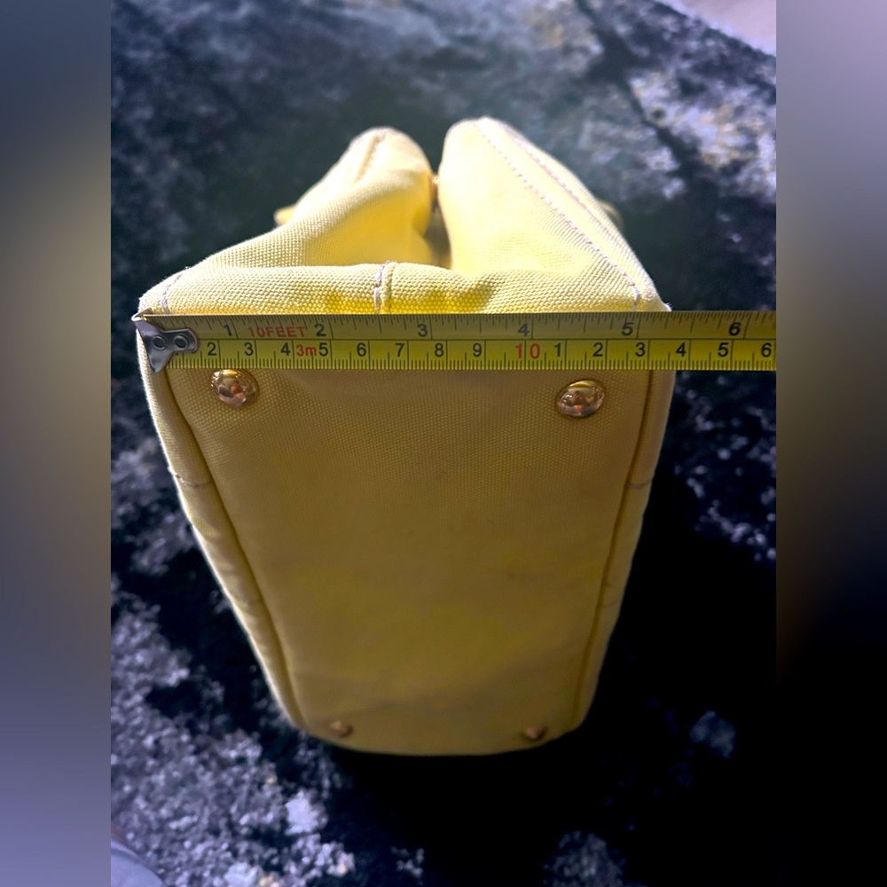 Authentic Yellow Prada Canapa - Picture 16 of 16